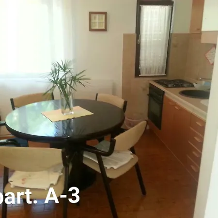 Apartmani A1 Marina, Okrug Gornji Trogir Buitenkant foto