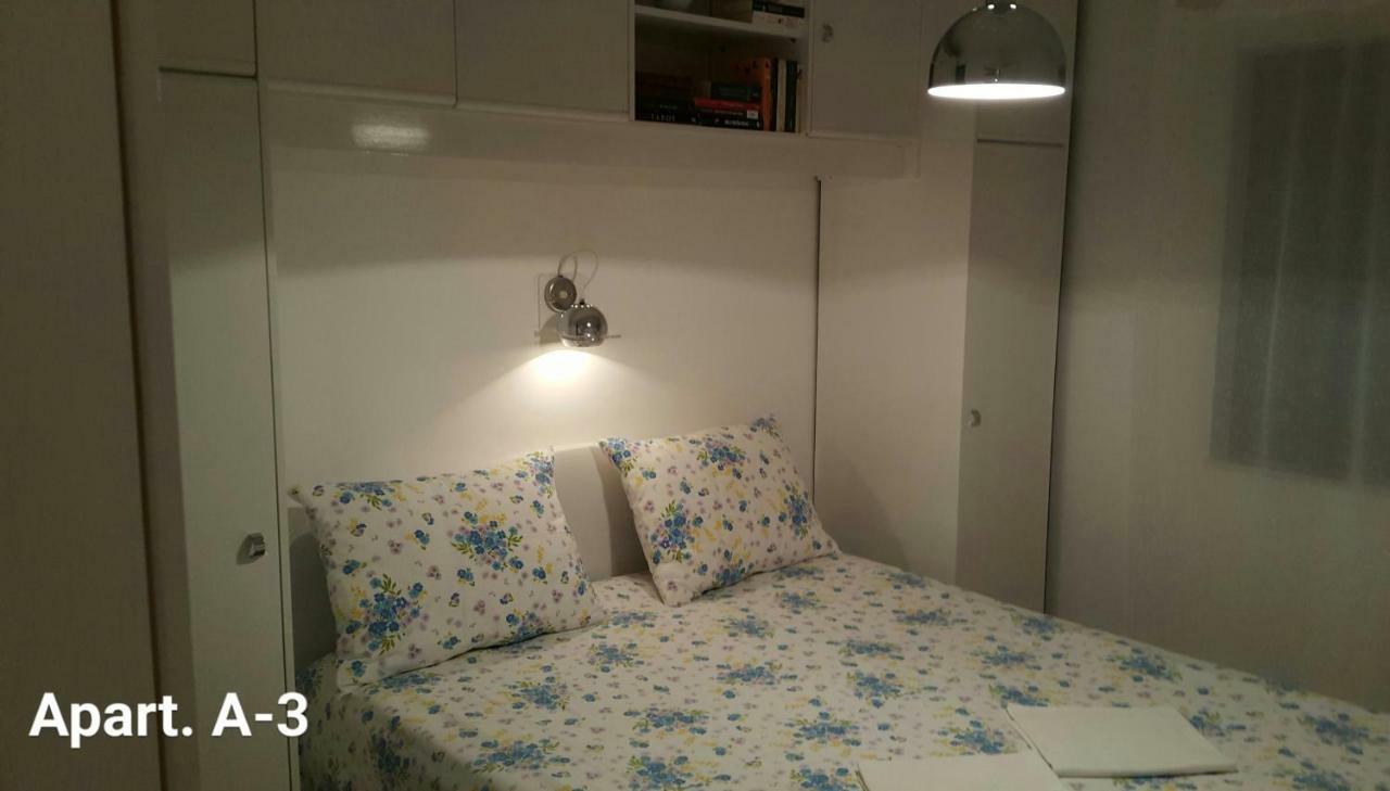 A1 Marina, Okrug Gornji * Trogir