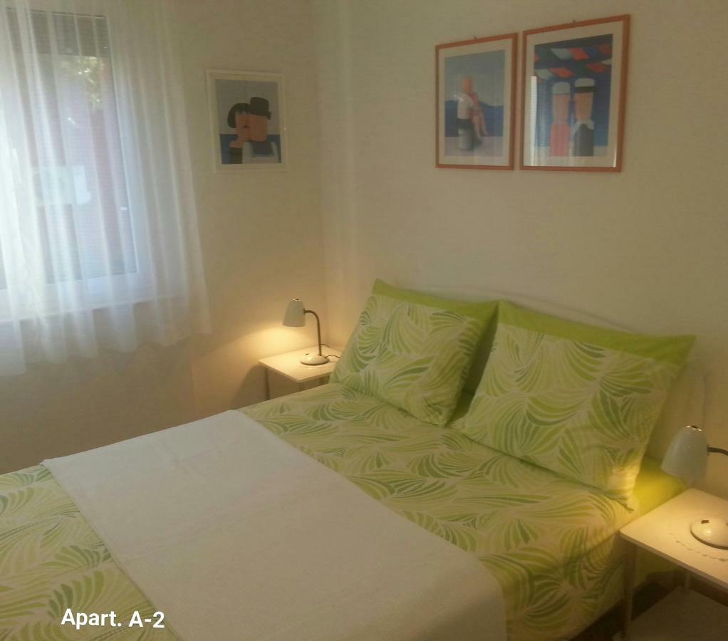 A1 Marina, Okrug Gornji Apartment