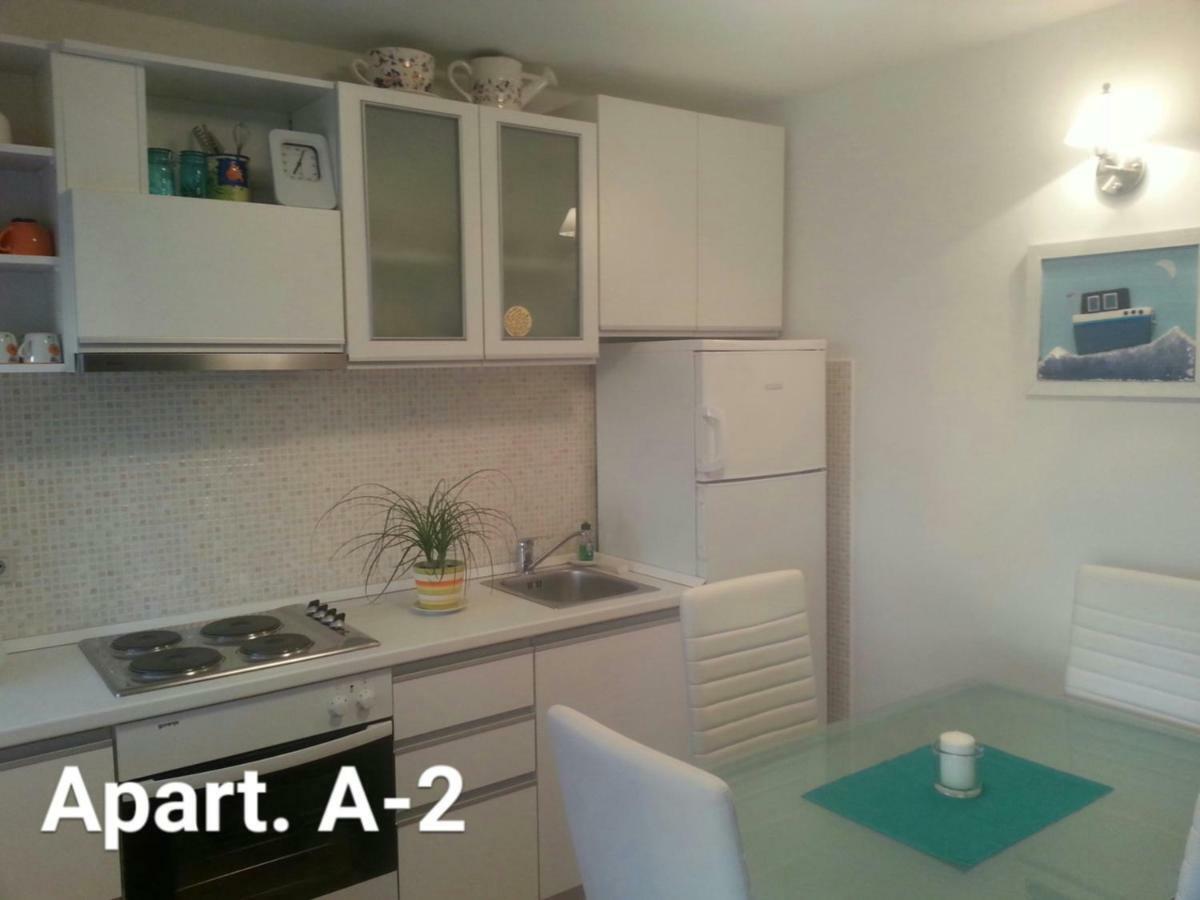 A1 Marina, Okrug Gornji * Trogir